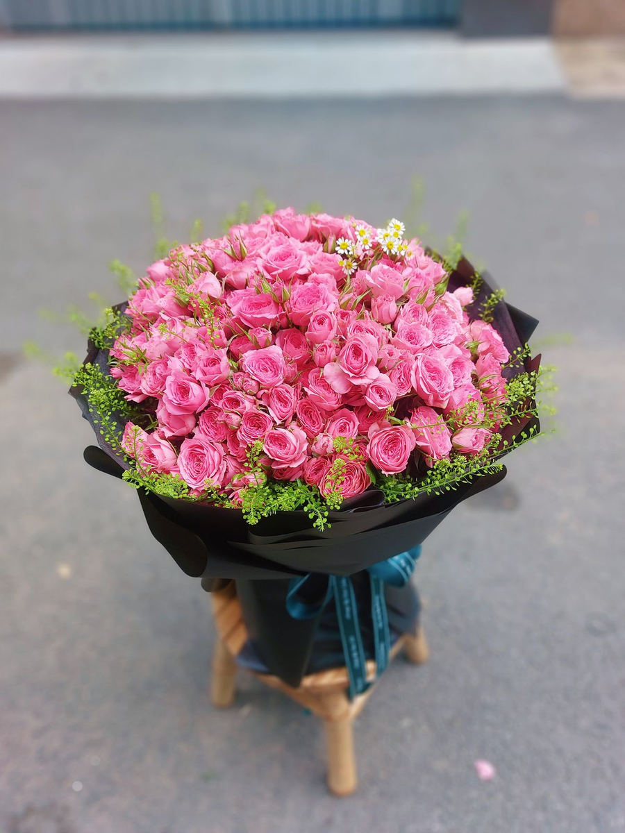 tặng hoa cho người yêu