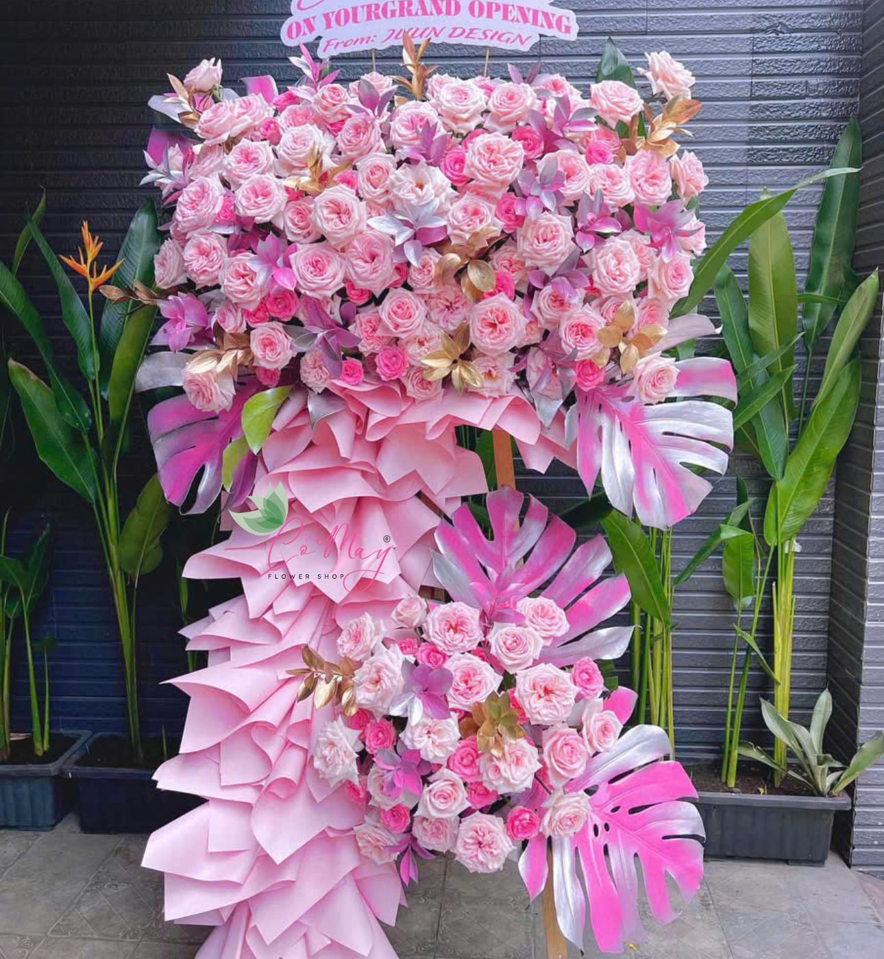 Kệ Hoa Khai Trương Hồng Ngọc Tỏa Sáng - B63 1 kệ hoa khai trương hồng ngọc tỏa sáng