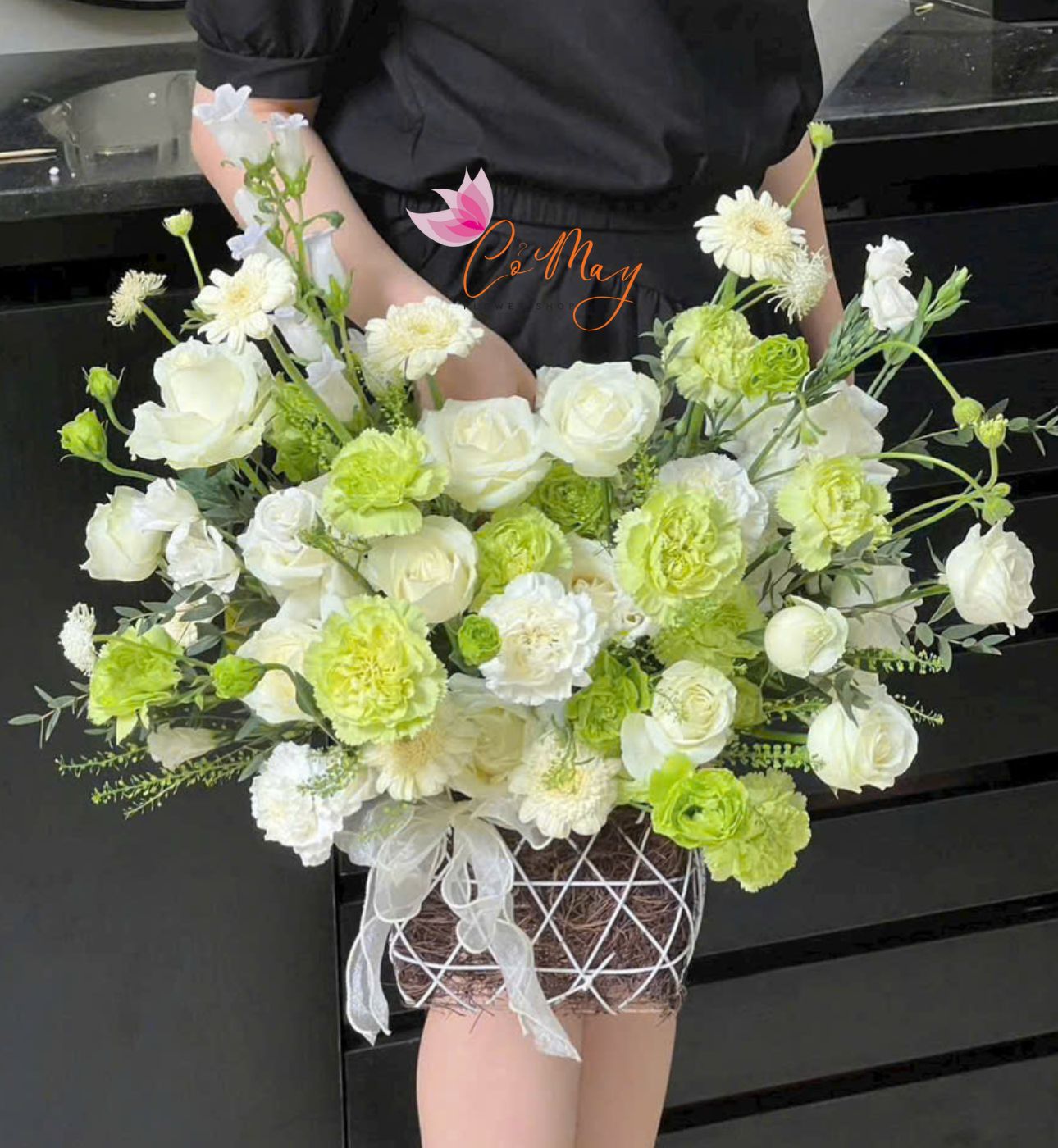 Giỏ Hoa Sinh Nhật "Ngập Tràn May Mắn" - GH67 1 giỏ hoa chúc sinh nhật ngập tràn may mắn