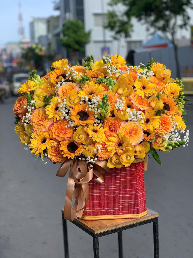Giỏ hoa chúc mừng